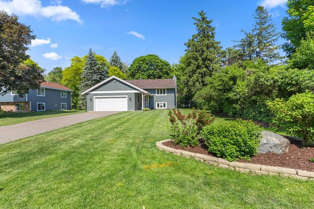216 Forestview Lane N, Plymouth, MN 55441