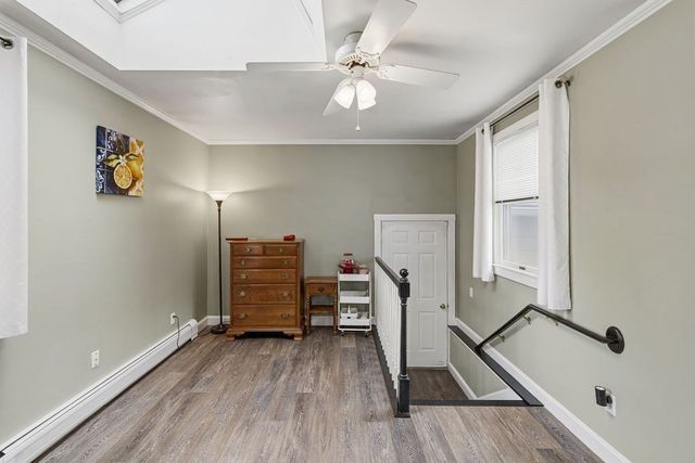 89 Lexington Ave, Dartmouth, MA 02747