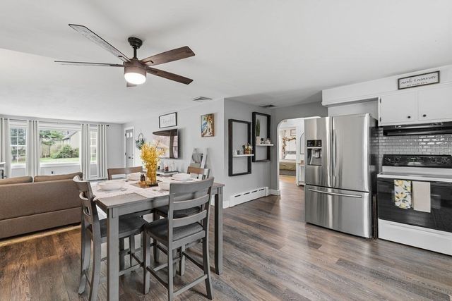 89 Lexington Ave, Dartmouth, MA 02747
