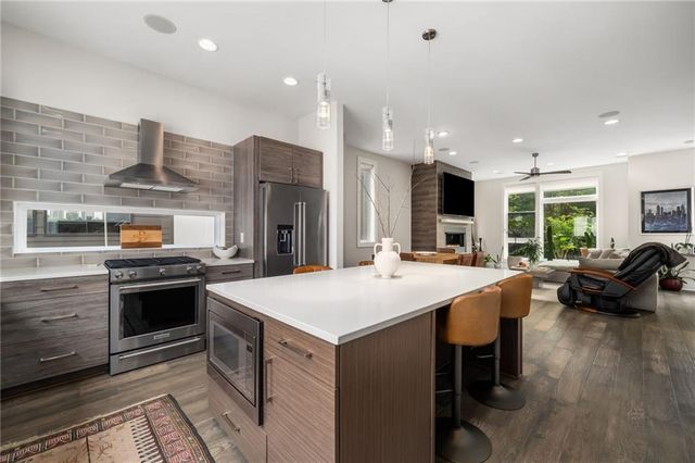 52 Reynolds Square Lane, Atlanta, GA 30307