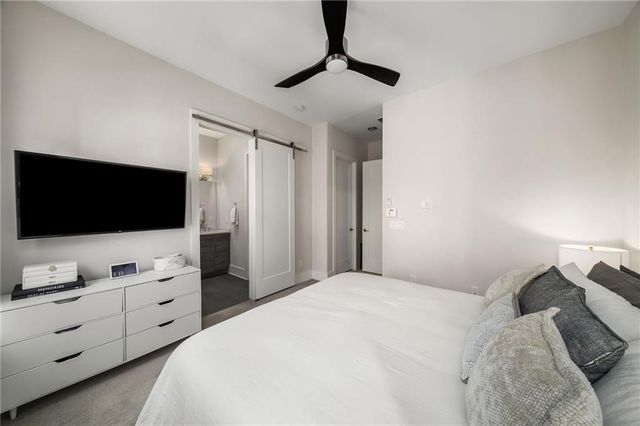 52 Reynolds Square Lane, Atlanta, GA 30307