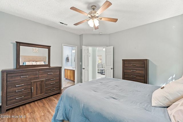 7304 Farrington Farms Drive, Wilmington, NC 28411