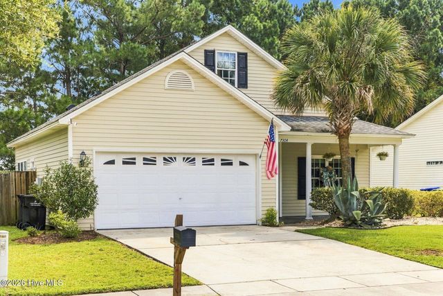 7304 Farrington Farms Drive, Wilmington, NC 28411