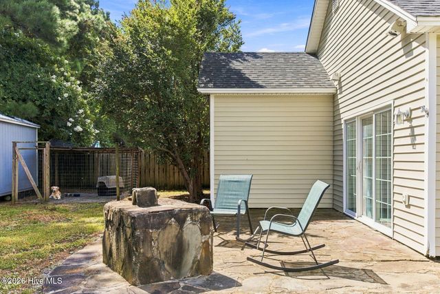 7304 Farrington Farms Drive, Wilmington, NC 28411
