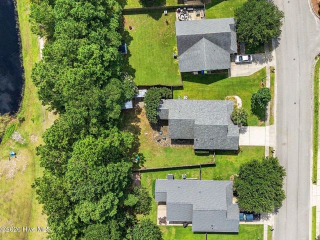 7304 Farrington Farms Drive, Wilmington, NC 28411