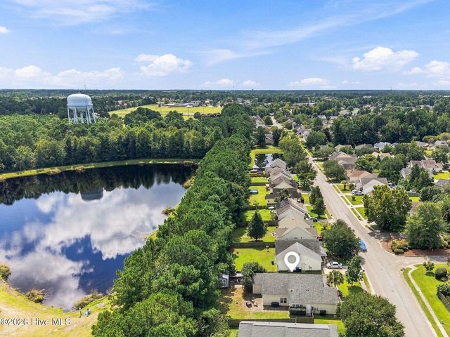 7304 Farrington Farms Drive, Wilmington, NC 28411