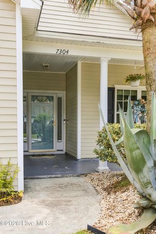 7304 Farrington Farms Drive, Wilmington, NC 28411