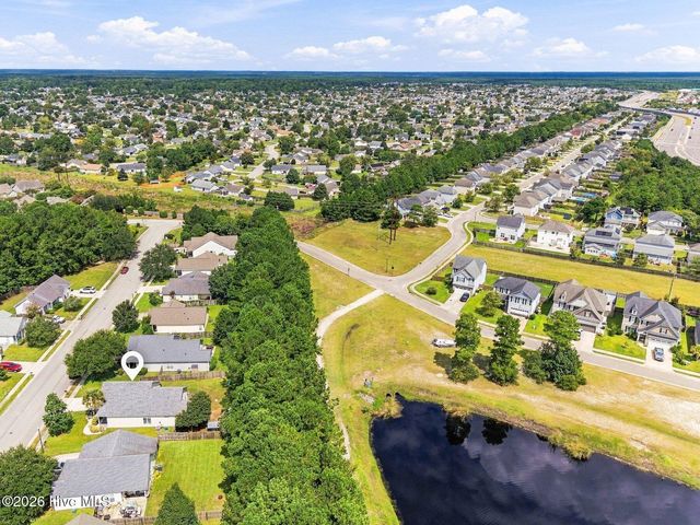 7304 Farrington Farms Drive, Wilmington, NC 28411
