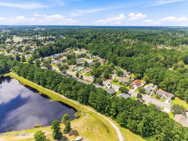 7304 Farrington Farms Drive, Wilmington, NC 28411