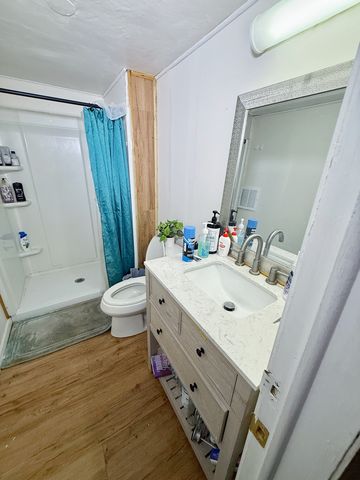 2210 Hermon Avenue, Zion, IL 60099