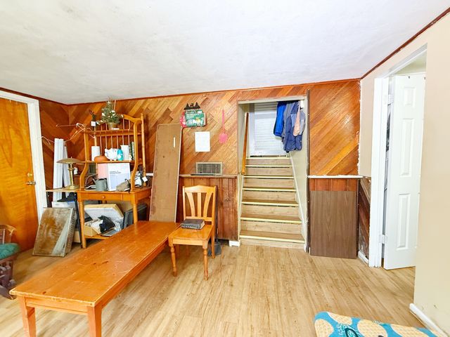 2210 Hermon Avenue, Zion, IL 60099