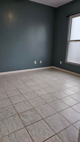 2548 Maggie Cove, Lexington, KY 40511