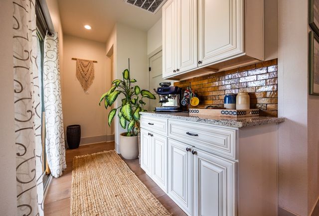 309 E Franklin Street, Hillsboro, TX 76645