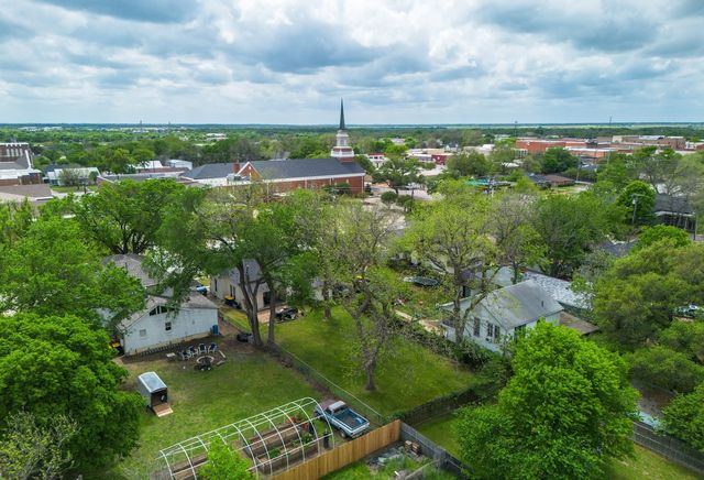 309 E Franklin Street, Hillsboro, TX 76645