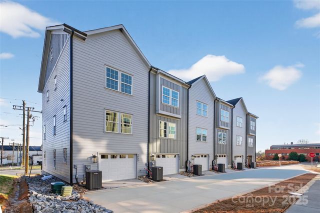 3019 Casting Street 8, Charlotte, NC 28206