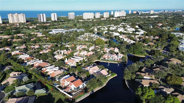 22 Las Brisas WAY 23, Naples, FL 34108