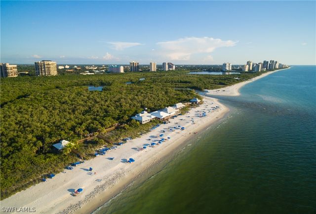 22 Las Brisas WAY 23, Naples, FL 34108