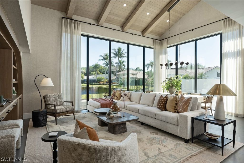 22 Las Brisas WAY 23, Naples, FL 34108