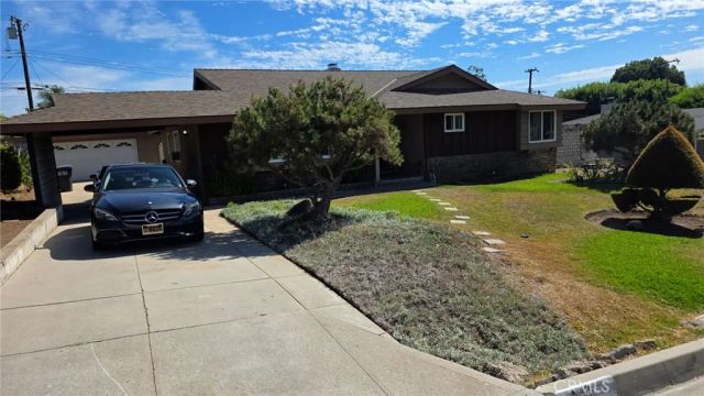 116 Eseverri, La Habra Heights, CA 90631
