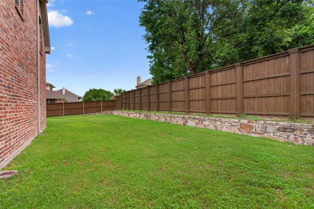 828 Mallard Trail, Murphy, TX 75094