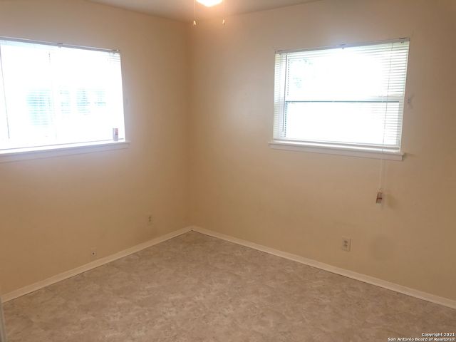 626 AVIATION AVE, Schertz, TX 78154