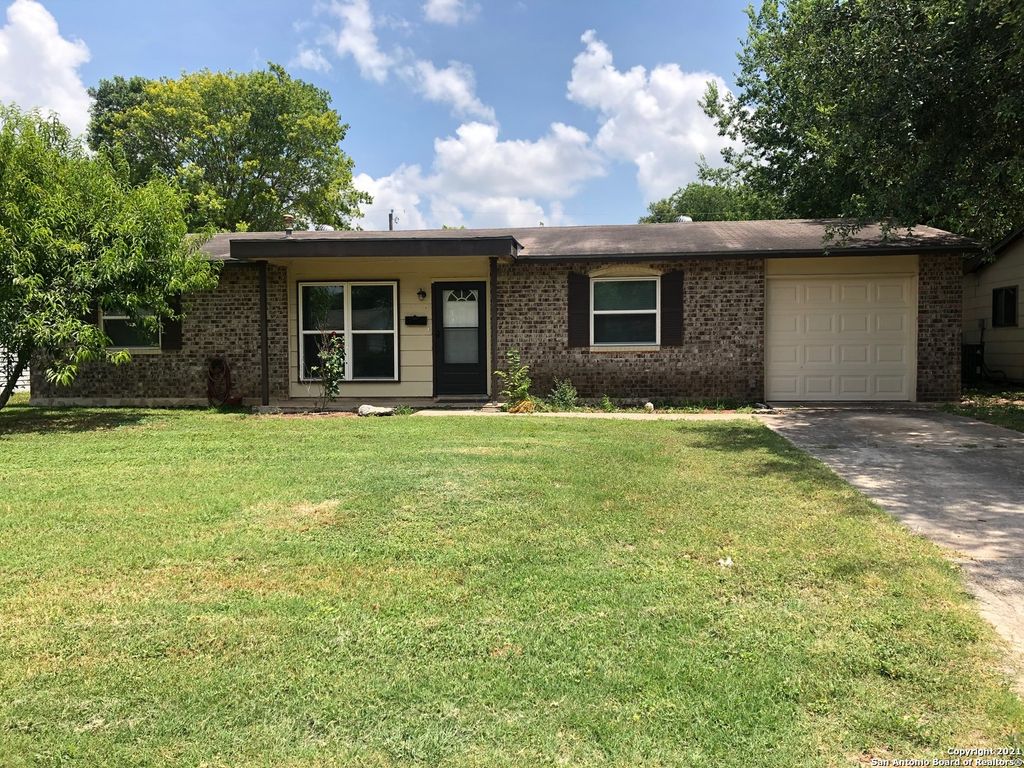 626 AVIATION AVE, Schertz, TX 78154