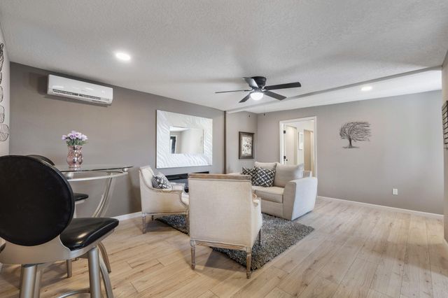 7521 Sanchez Road SW, Albuquerque, NM 87105