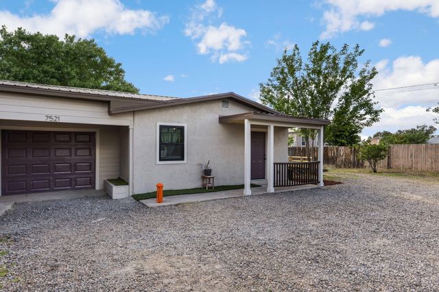 7521 Sanchez Road SW, Albuquerque, NM 87105