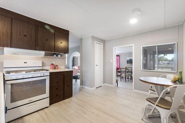 7521 Sanchez Road SW, Albuquerque, NM 87105