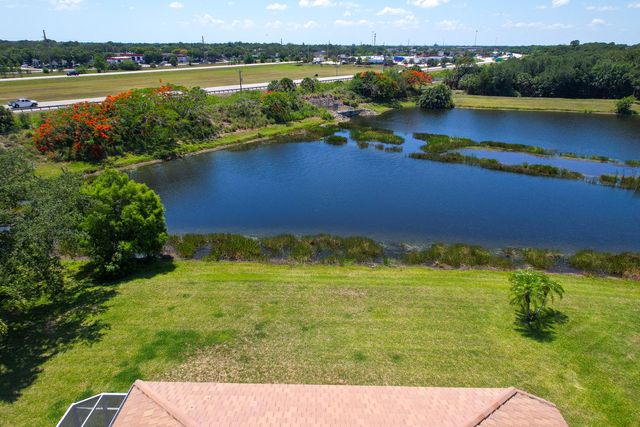 525 SW Lake Manatee Way, Port St. Lucie, Port St Lucie, FL 34986