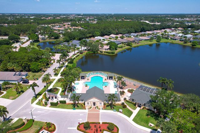 525 SW Lake Manatee Way, Port St. Lucie, Port St Lucie, FL 34986