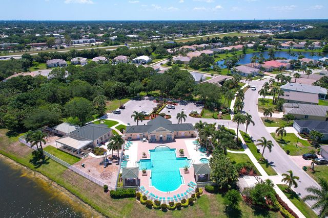 525 SW Lake Manatee Way, Port St. Lucie, Port St Lucie, FL 34986