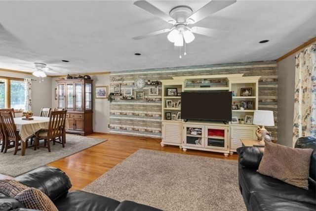 394 Lees River Avenue, Somerset, MA 02725