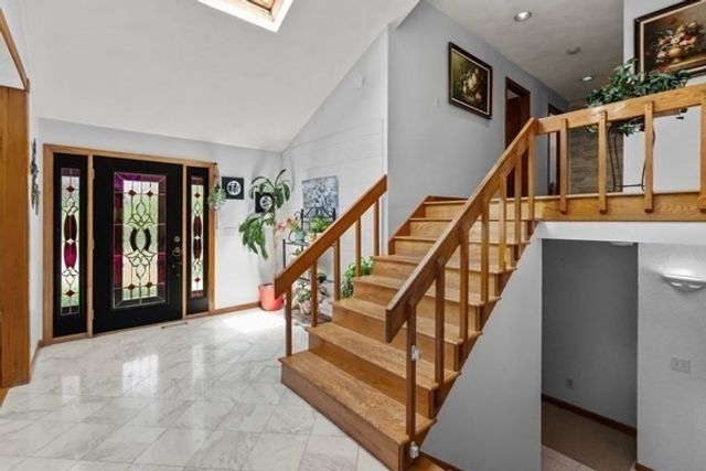 394 Lees River Avenue, Somerset, MA 02725