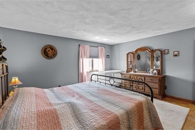 394 Lees River Avenue, Somerset, MA 02725