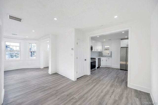 297 E Columbia Street, Hempstead, NY 11550