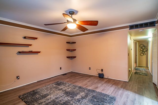 34839 John Hauk Street, Westland, MI 48185