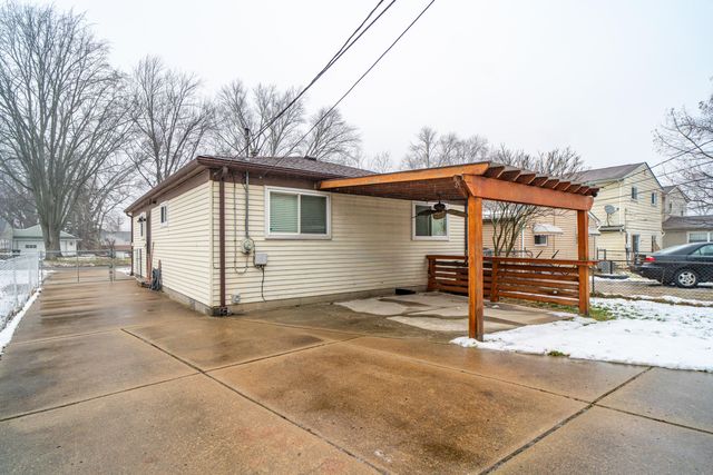 34839 John Hauk Street, Westland, MI 48185