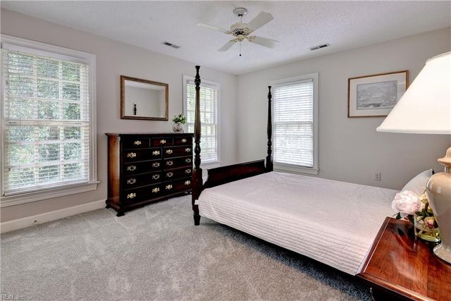 127 Woodmere CT, Williamsburg, VA 23185