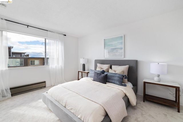 3161 Birmingham Dr 209, Richmond, CA 94806