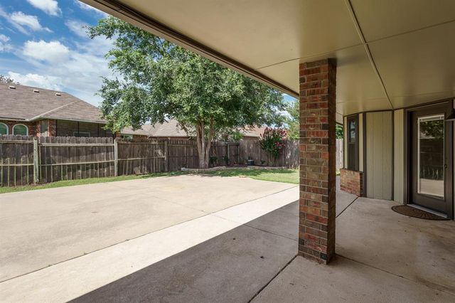 717 SW 155th Place, Oklahoma City, OK 73170
