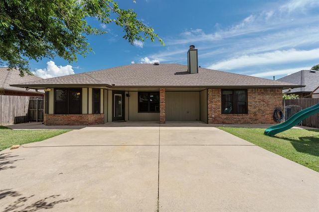 717 SW 155th Place, Oklahoma City, OK 73170