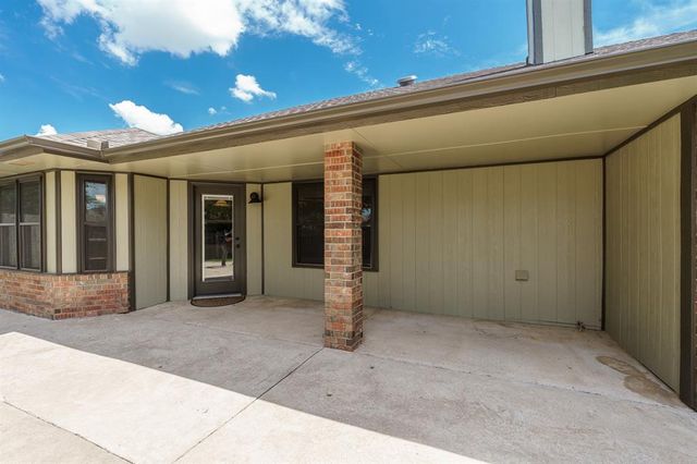 717 SW 155th Place, Oklahoma City, OK 73170