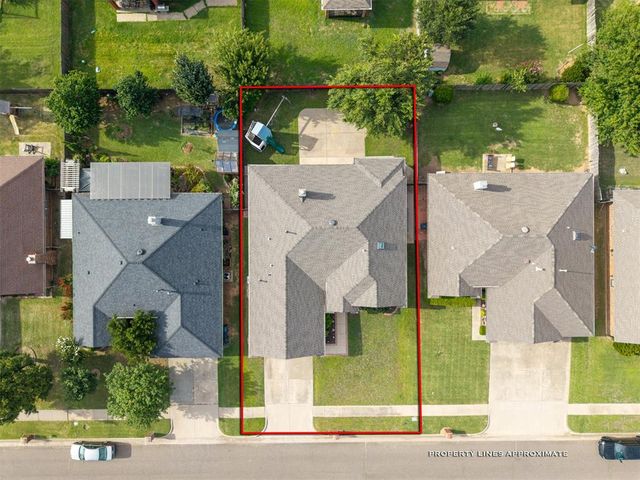 717 SW 155th Place, Oklahoma City, OK 73170