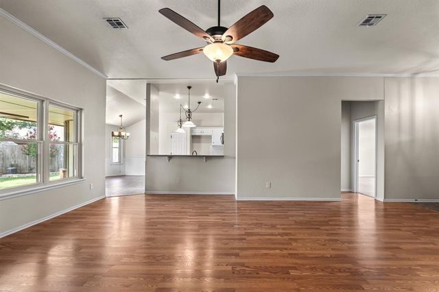 717 SW 155th Place, Oklahoma City, OK 73170
