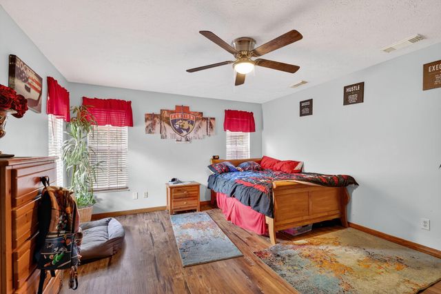 600 Gopher Hill Road, Fort Pierce, FL 34982