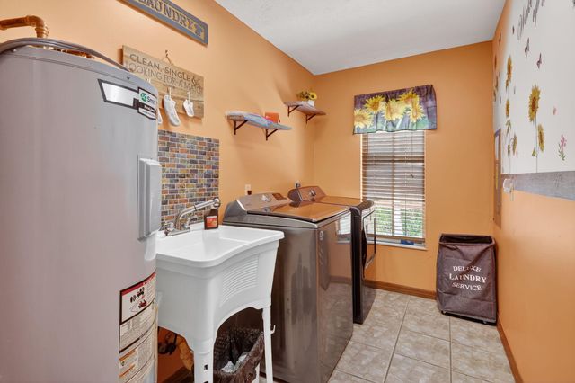 600 Gopher Hill Road, Fort Pierce, FL 34982