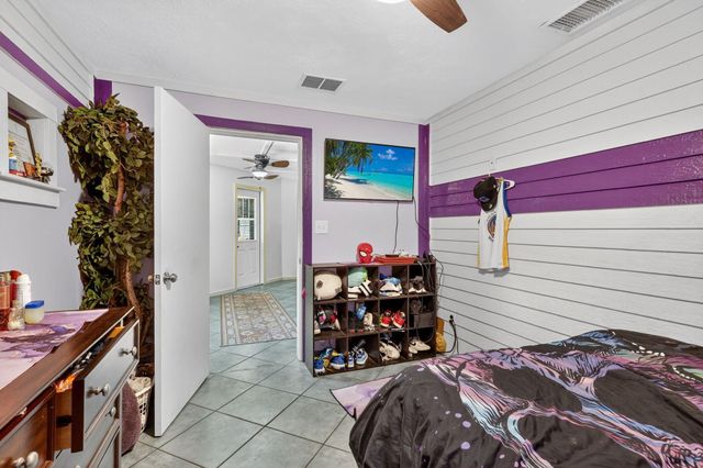 600 Gopher Hill Road, Fort Pierce, FL 34982