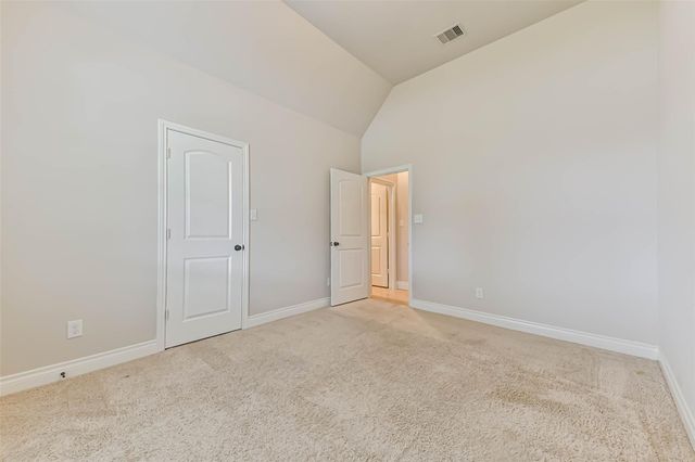 4039 N Creekmont Drive, Fresno, TX 77545