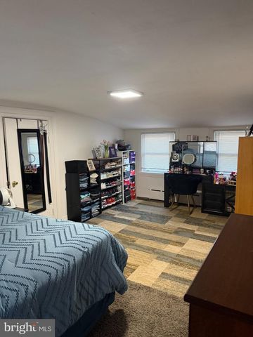 523 OLEY ST, Wyomissing, PA 19610